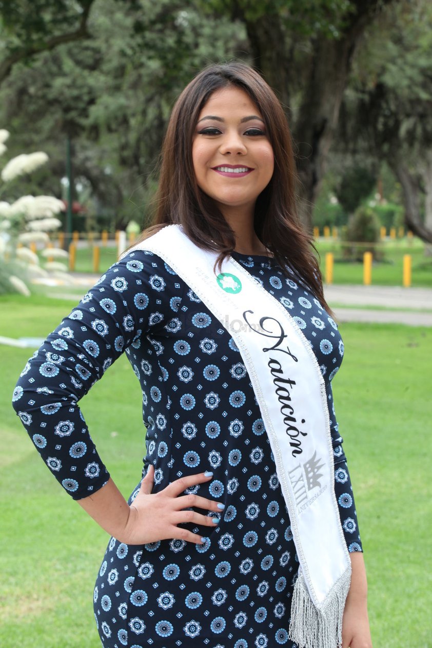 Irenia Orrante Soto, reina del Comité de Natación.