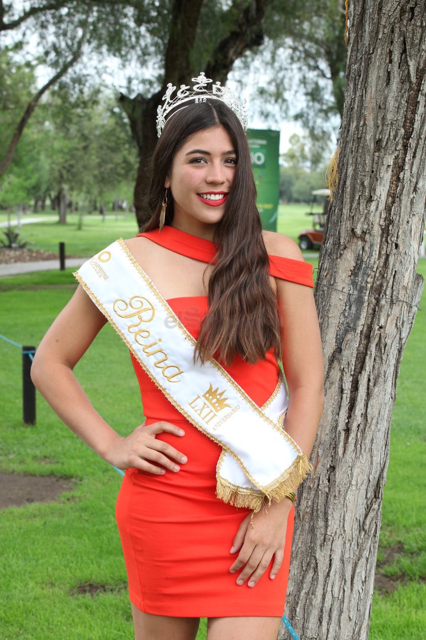 Andrea Lorena Chávez, reina del LXII Aniversario del Club Campestre.