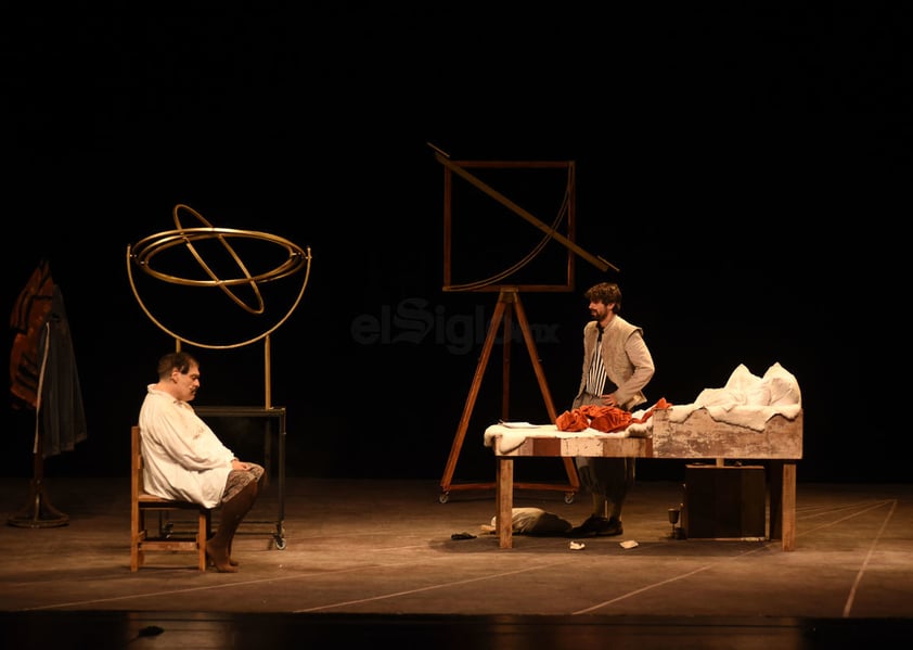 Los protagonistas fueron José María de Tavira y Joaquín Cosío. Los dirige el experimentado dramaturgo Antonio Castro.