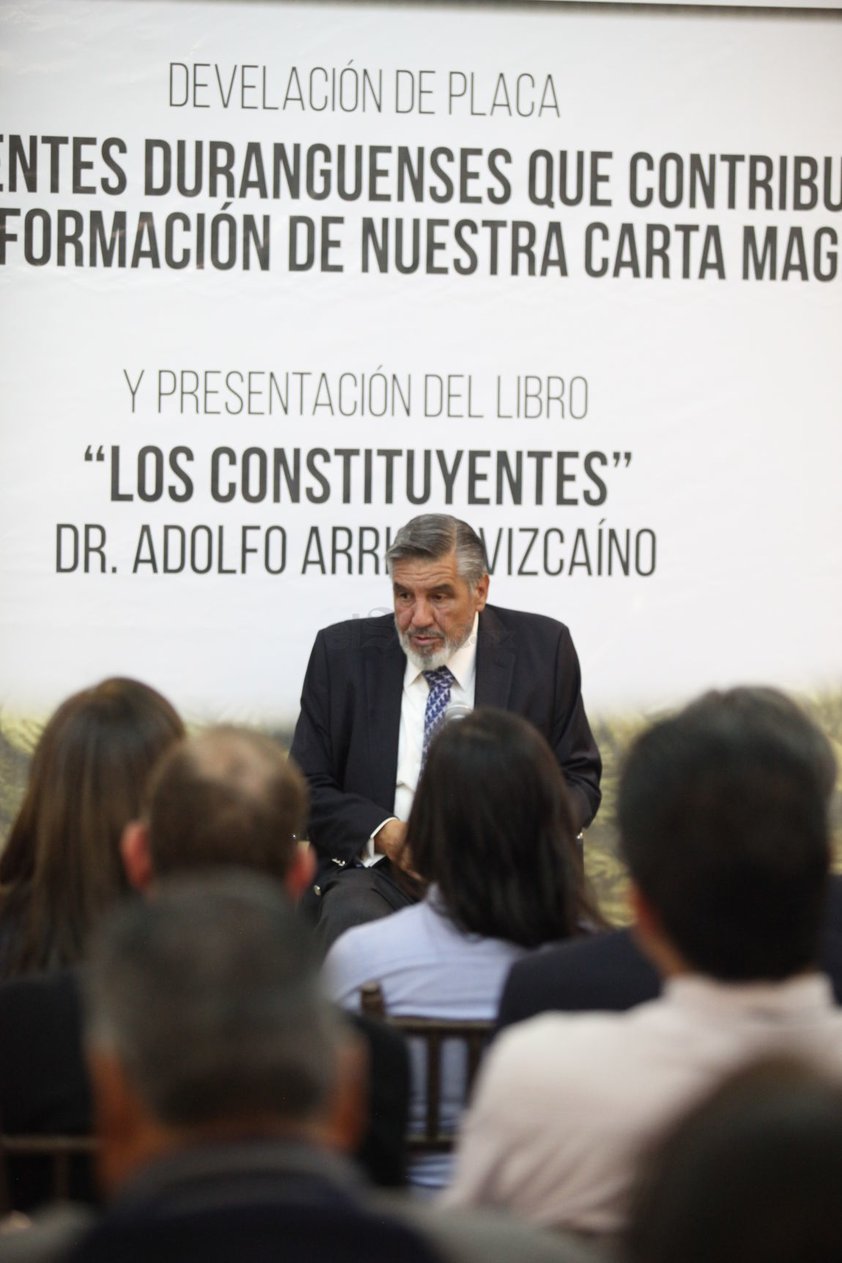 En el libro “Los Constituyentes” usted se va a encontrar la narrativa de los apasionados, informados y cultos debates que condujeron a la expedición de la primera Constitución 
Liberal en la Historia de México.