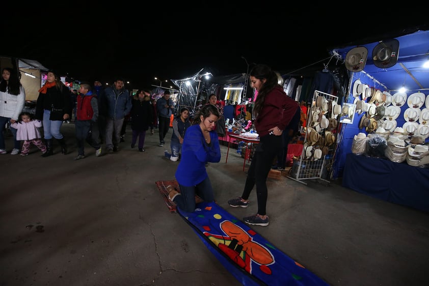 Con misas a cada hora tanto en el Viejo como Nuevo Santuario, se llevó a cabo la celebración del Día de la Virgen de Guadalupe.