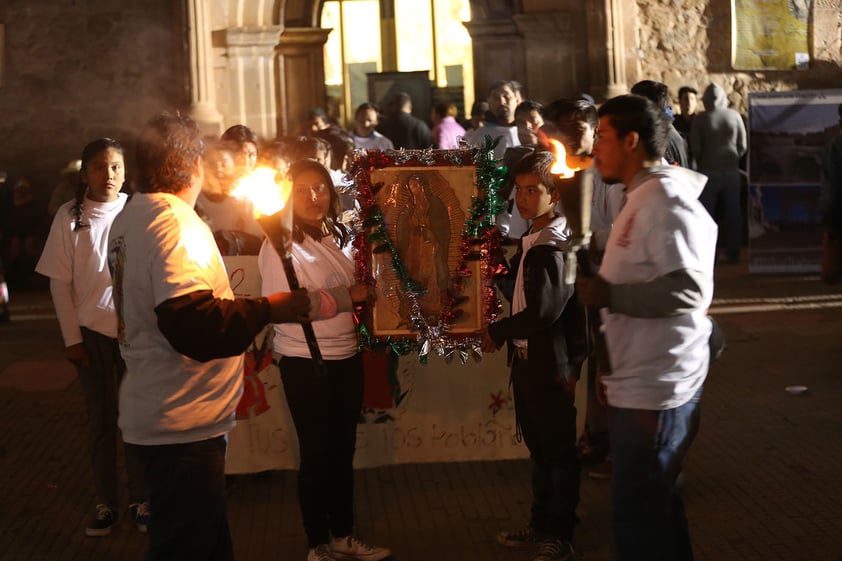 “Ni las bajas temperaturas” impidieron que las familias hicieran procesión.