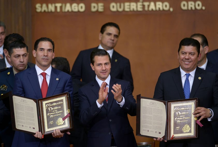 05 de febrero. Centenario | Con distintos actos oficiales, se celebra el centenario de la Promulgación de la Constitución de 1917.