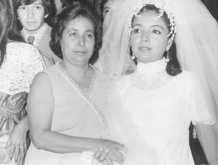 28012018 Amalia Emma Cedillo RodrÃ­guez y Emma RodrÃ­guez Arenas el 11 de noviembre de 1972.