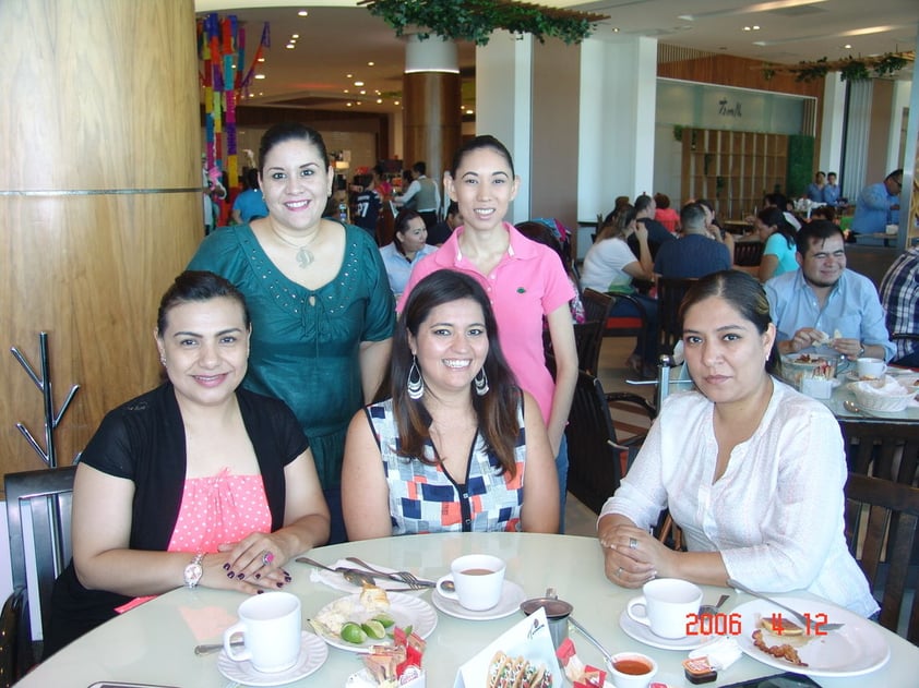 01022018 Diana, Yhendi, Cristina, Marcela y Marlene.