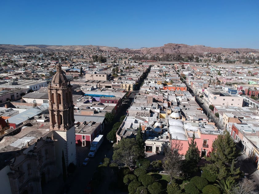 Por las características de su formación geológica tenía una gran cantidad de cristales de berilio, una cristalización del fierro que se torna color verde. Eso provocó que el cerro se confundiera con uno de plata, lo que motivó la conquista de Durango.