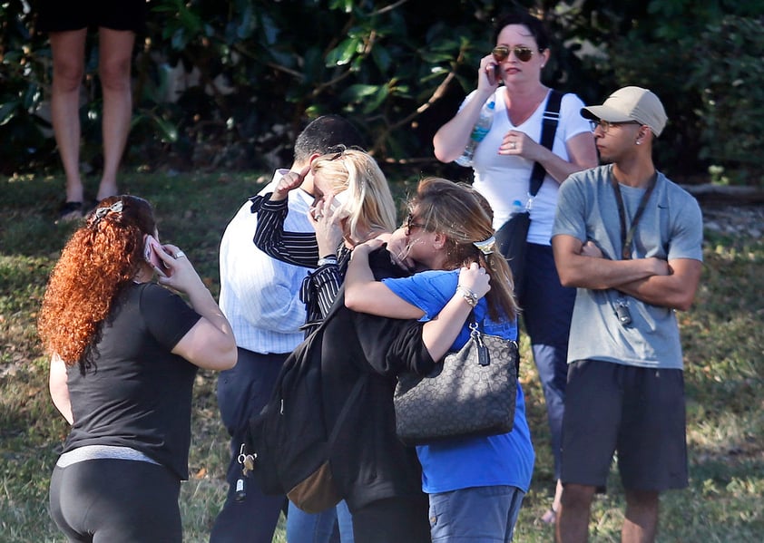 Donald Trump ofreció hoy asistencia federal al gobierno de Florida, tras el tiroteo ocurrido esta tarde en una escuela en el condado de Broward.