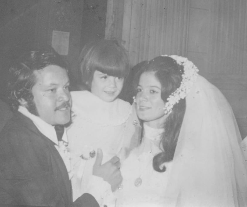 11032018 Sr. Jesús Héctor Campos y Sra. Gloria Angélica García en 1974.