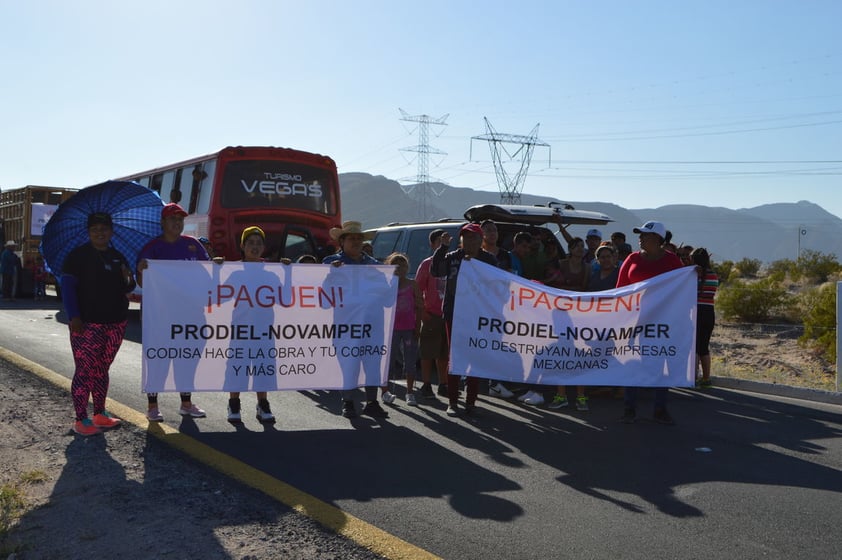 Para las 17:20 horas, no se tenían incidentes mayores en la zona de la protesta, tampoco había presencia de corporaciones de seguridad.