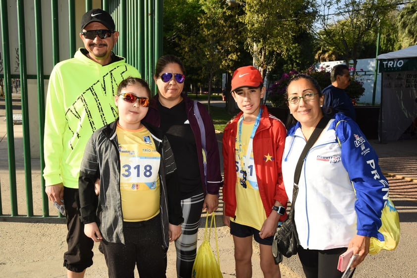 29032018 Mía, Mayte, Marcelo, Sandra y Adrián.