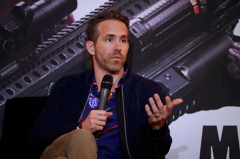 Para el actor canadiense Ryan Reynolds, Deadpool -antihéroe que interpreta en la ficción-, la cultura mexicana es muy cercana a ese personaje.