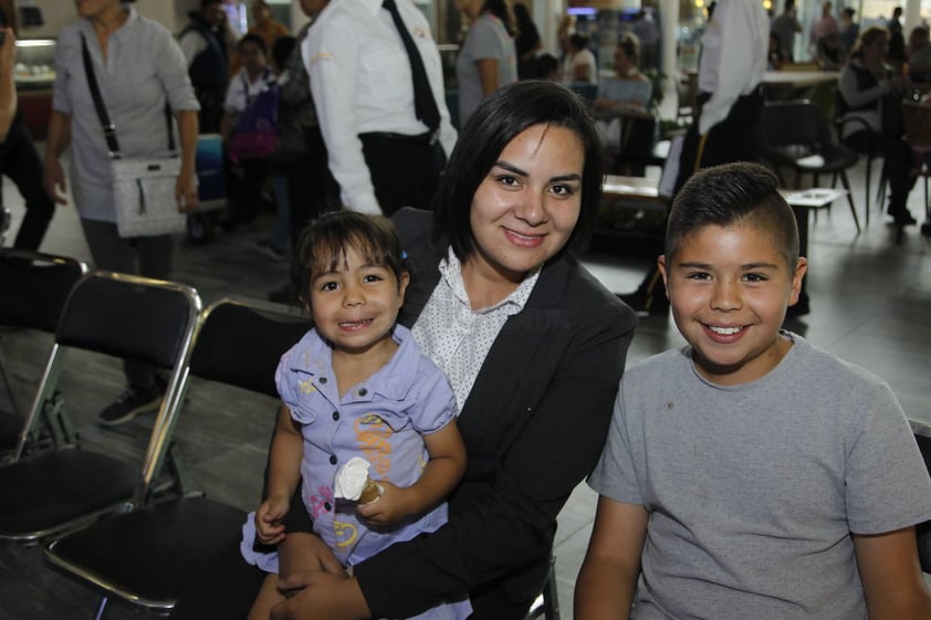 Paseo Durango festeja a los niños