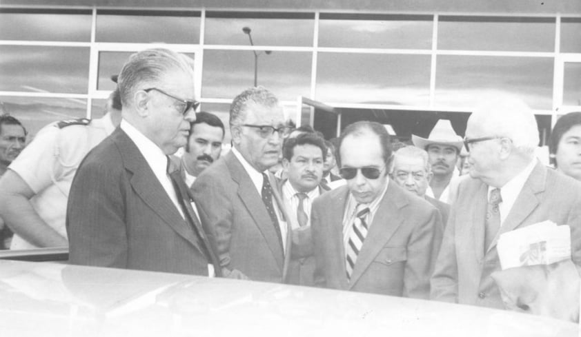 06052018 Fidel Velázquez, Leobardo Flores, Mariano López y Blas
Chumacero en el Aeropuerto Francisco Sarabia.