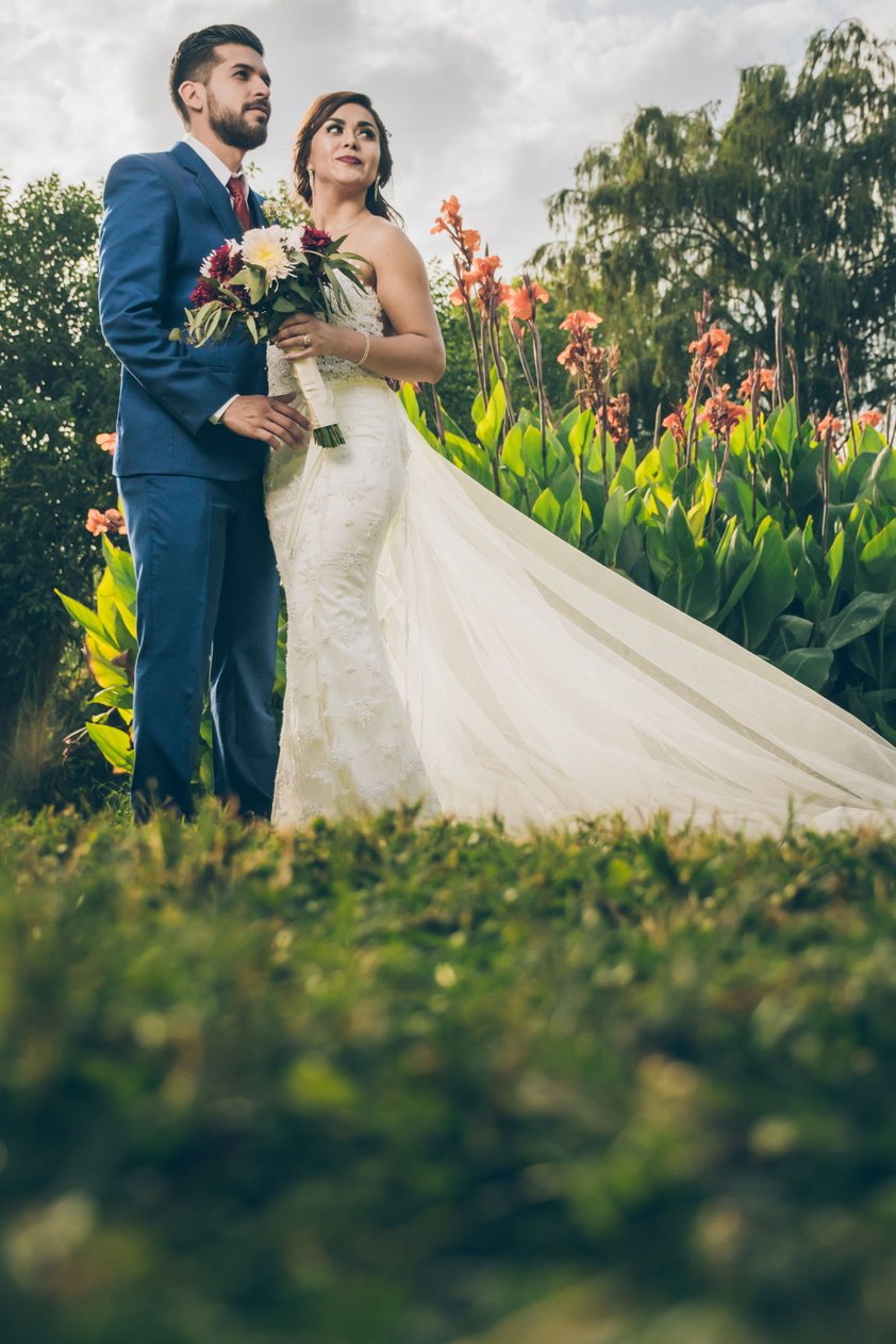 13052018 Edgar Alejandro RodrÃ­guez Rosales contrajo nupcias con su prometida, Aldys Isais Lozano, en la Parroquia  Los Ãngeles. Posteriormente, los reciÃ©n casados ofrecieron una velada en el bello jardÃ­n de Villa Marquesa.