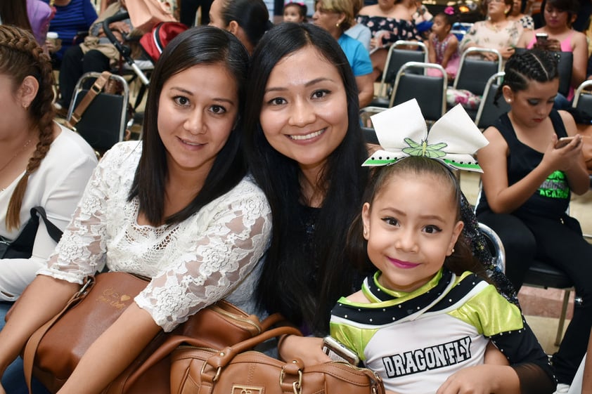 17052018 Patricia, Lulú y Paulina.