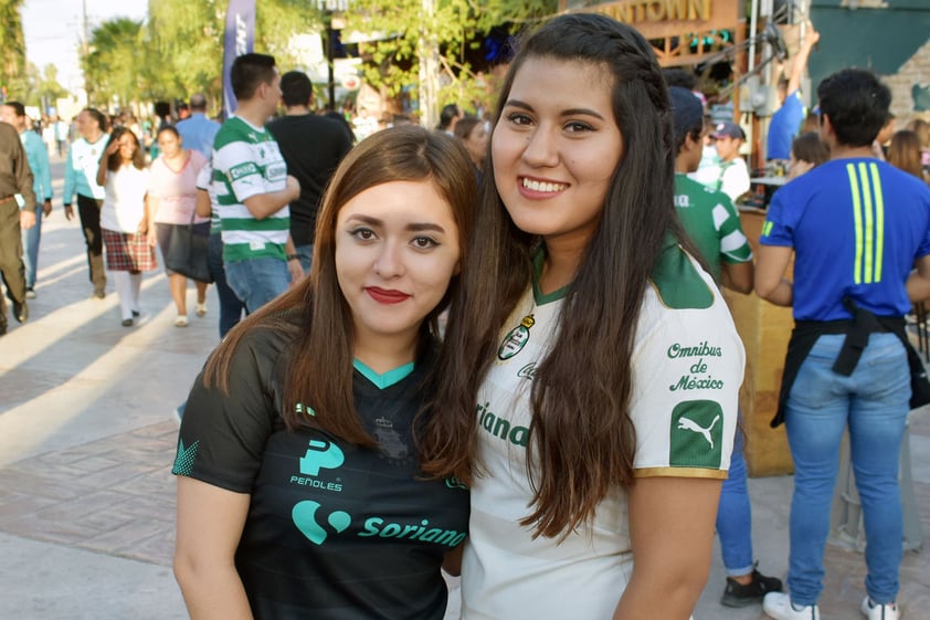 24052018 Cris y Lizbeth.