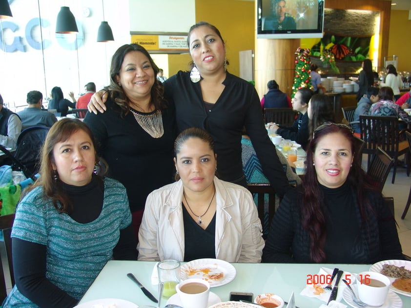 24052018 Juanis, Alejandrina, Rebeca, Perla y Claudia.