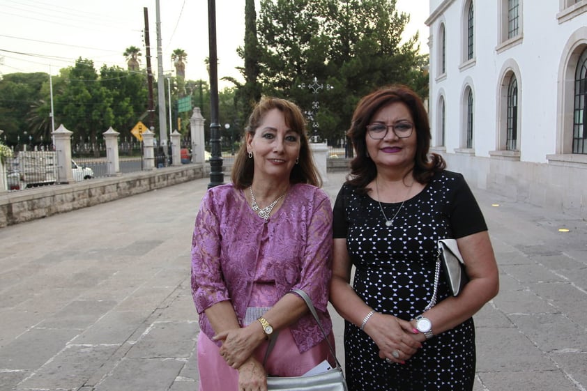 Enrique Benítez Vargas e Irene Ojeda celebran bodas de oro