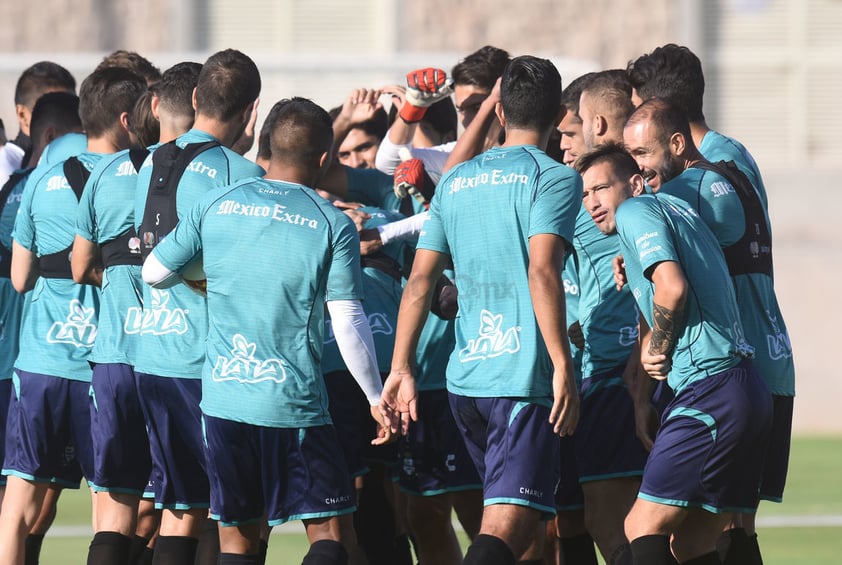 Gran ambiente tenían los jugadores previo a los entrenamientos de este día.