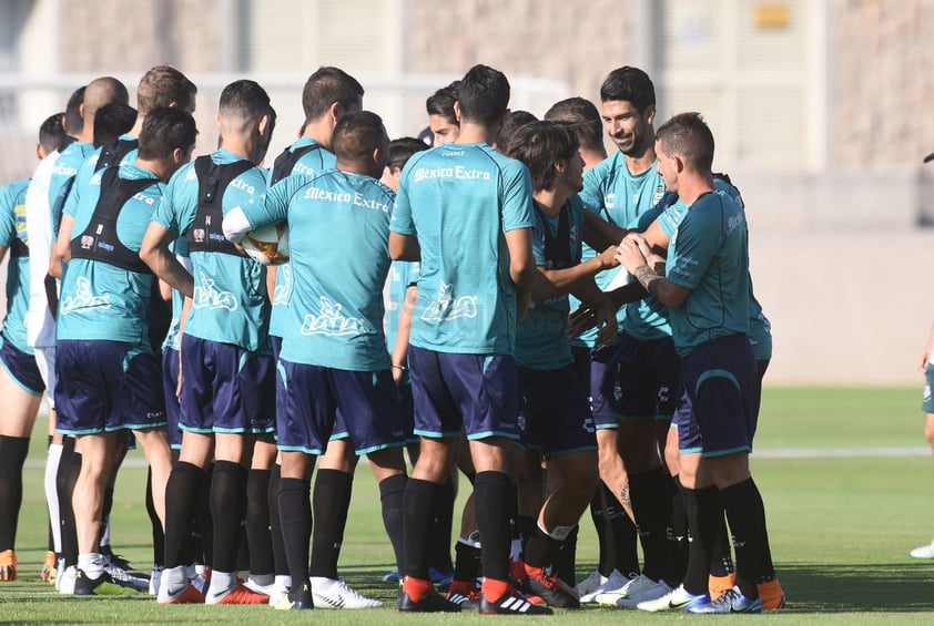 Los Guerreros comenzaron de buen ánimo el entrenamiento de esta mañana.