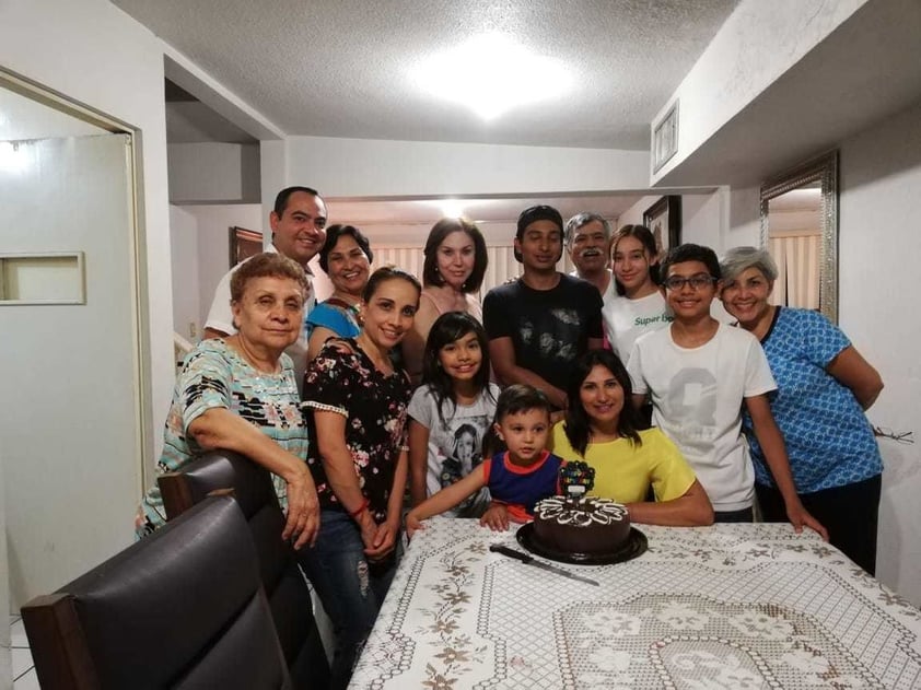 16082018 En el cumple de Erika.