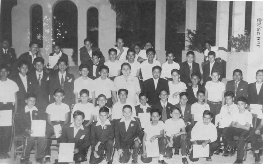 19082018 Escuela Federal Felipe Carrillo Puerto; graduación de 6° grado en junio de 1958.