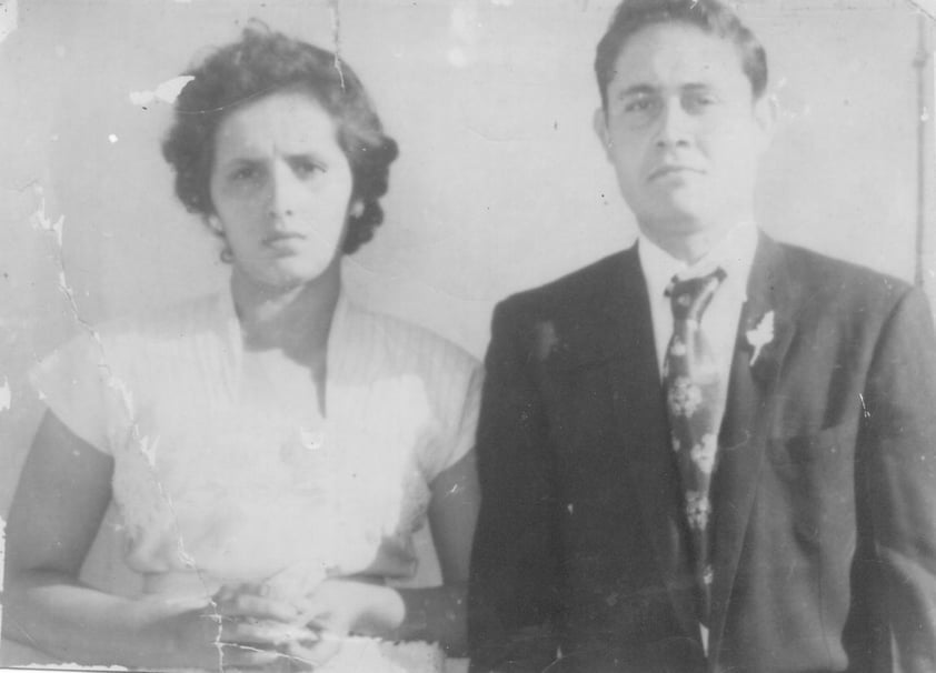 26082018 Sra. Genoveva de la Torre Ramírez y Sr. Bernardo Medina Velázquez el 28 de agosto de 1954.