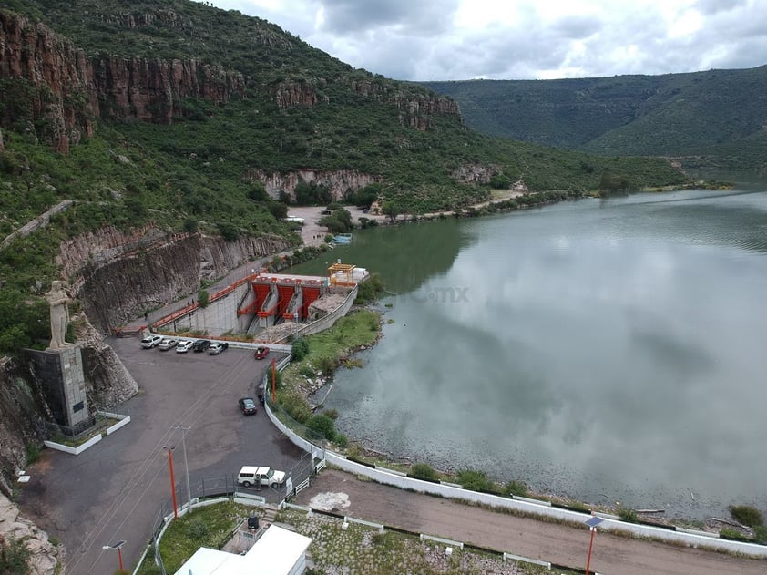 Presa Guadalupe Victoria pone en alerta a las autoridades