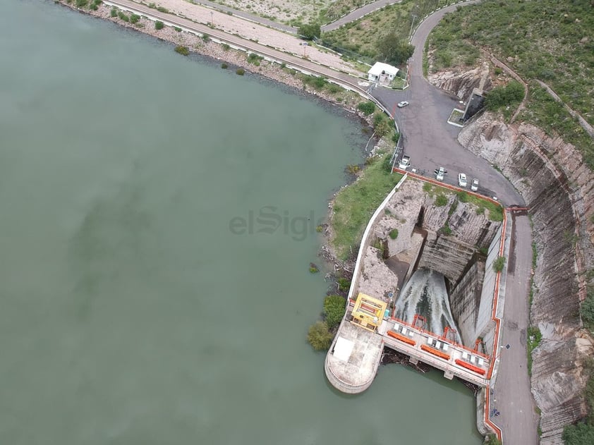 Riesgo. En estos momentos, ninguno de los vados del Río Tunal están aptos par el cruce.