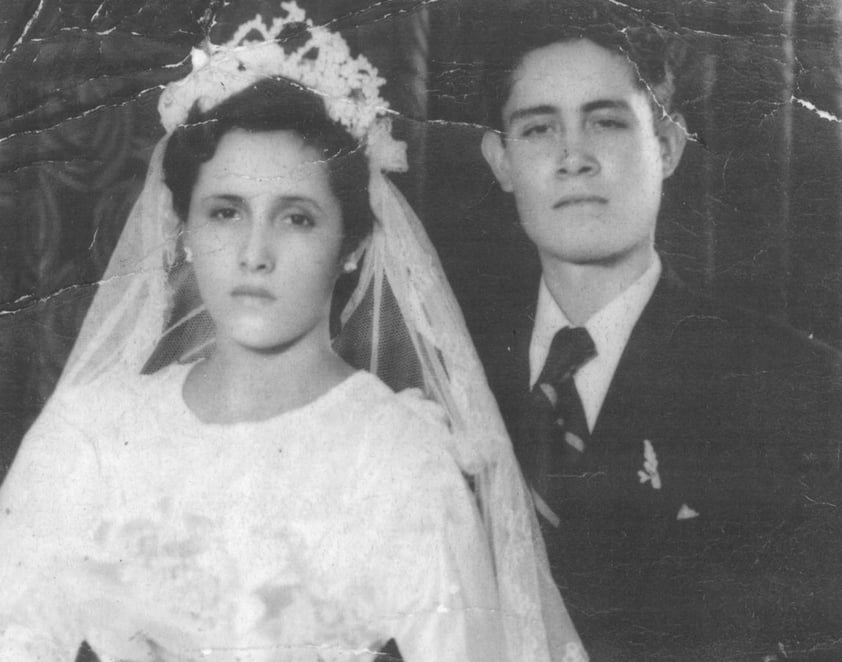 16092018 Sra. Genoveva de la Torre Ramírez y Sr. Bernardo
Medina Velázquez el 23 de agosto de 1954.