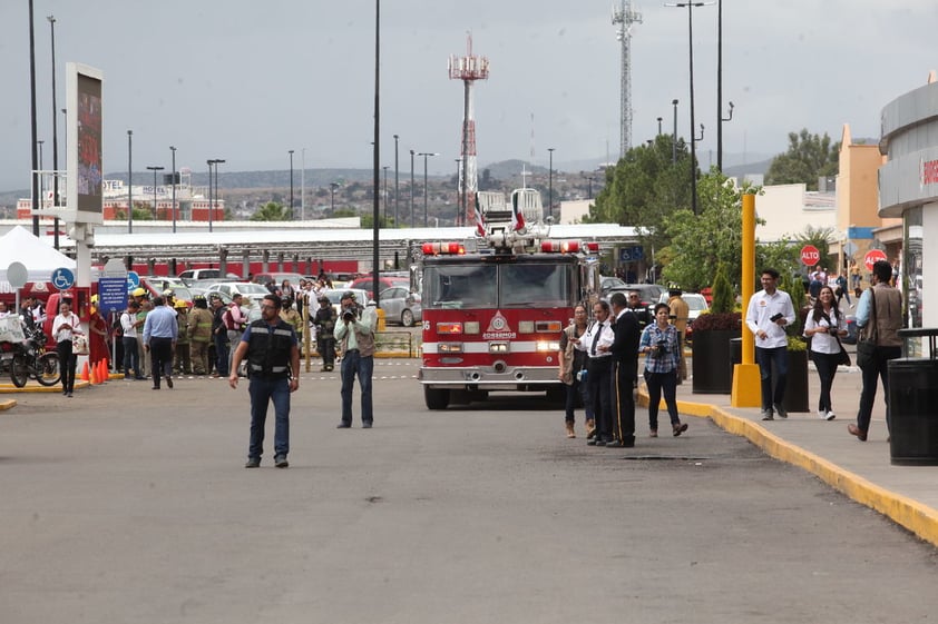 Una plaza comercial ubicada sobre bulevar Felipe Pescador realizó la actividad de prevención.