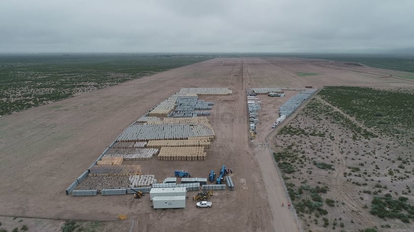 La mañana de este miércoles se oficializó la instalación del proyecto Parque Solar Laguna, en donde se invertirán 118 millones de dólares a cargo de la empresa Hawa Group de Corea del Sur.