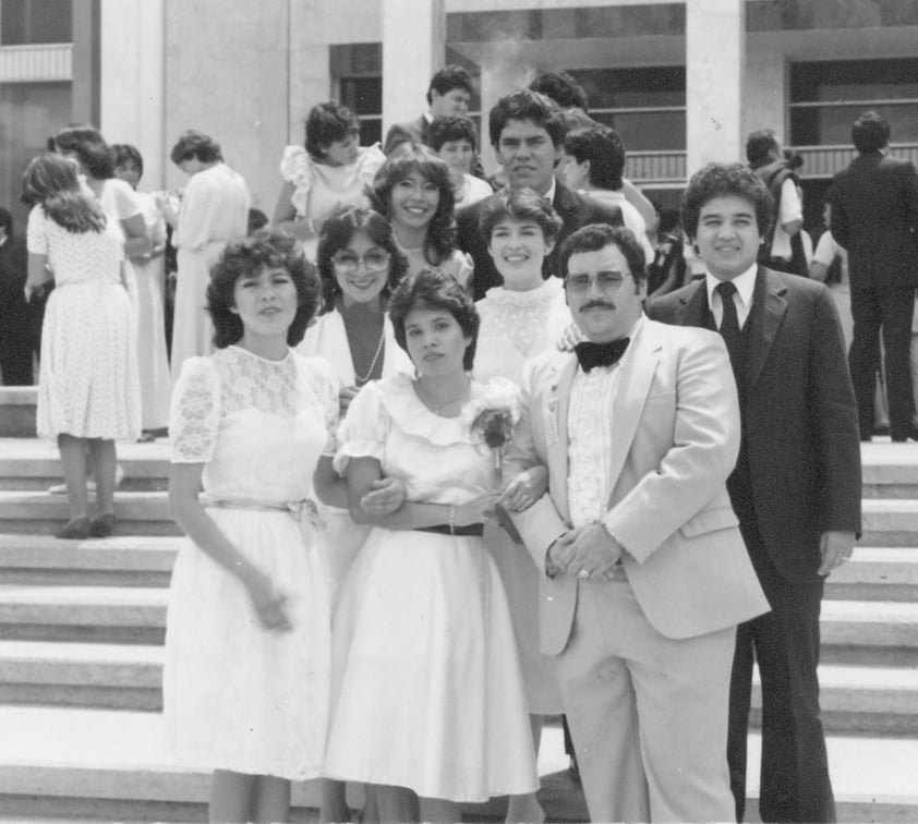 21102018 Generación XII de Licenciados en Derecho, 1978-1983, de la Facultad de Derecho UAdeC.