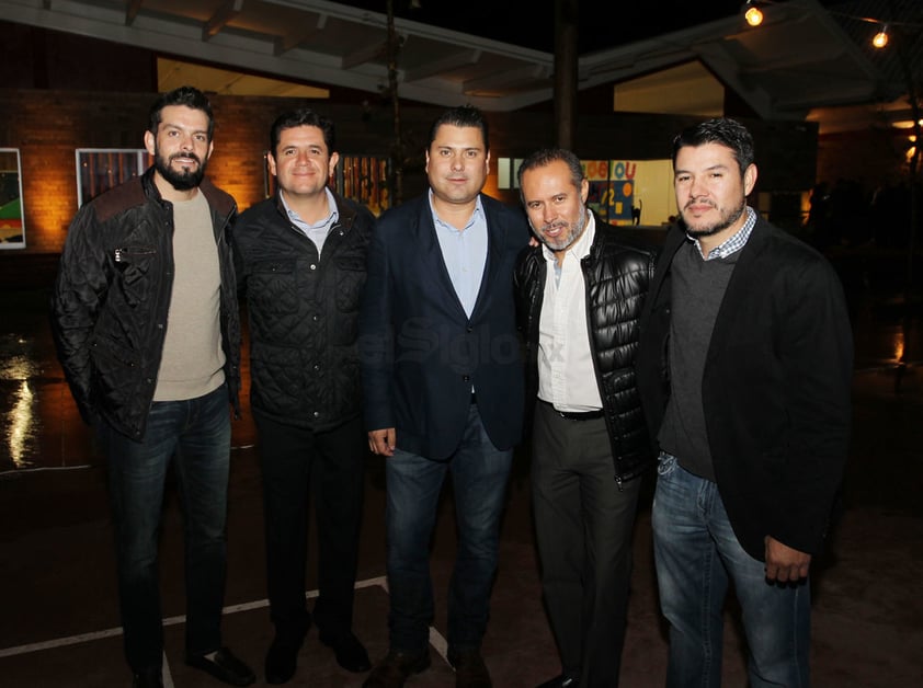 Arturo Cano, Roberto Quintero,  Jaime Aguilar, Rubén Nava y Alejandro de la Parra.