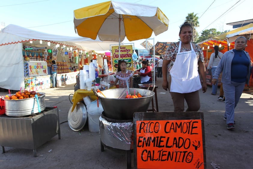 El agradecimiento por el pago de favores suele ir acompañado de regalar comida, conocida como "reliquia".