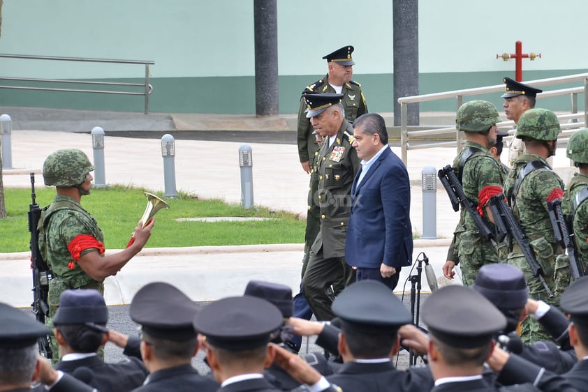 En las instalaciones de la XI Región Militar se dio la entrega de un Hospital Militar Regional en el interior del Campo Militar No 6-B, en el que el estado de Coahuila invirtió 167 millones de pesos.