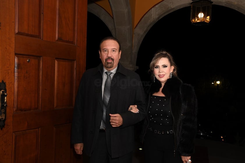 Héctor Vela y Bárbara Chacón.