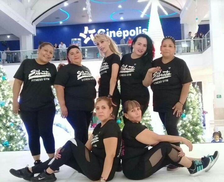 13122018 Grupo de damas Silueta Fitness.