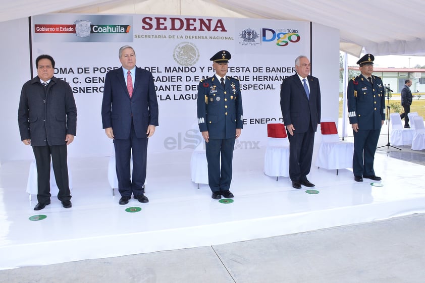 A la ceremonia realizada en las instalaciones del Mando Especial asistieron, en representación del gobernador Miguel Riquelme, el secretario de Gobierno, Jesús María Fraustro Siller; por la parte de Durango, en representación del gobernador José Rosas Aispuro, hizo lo propio Adrián Alanís Quiñones.