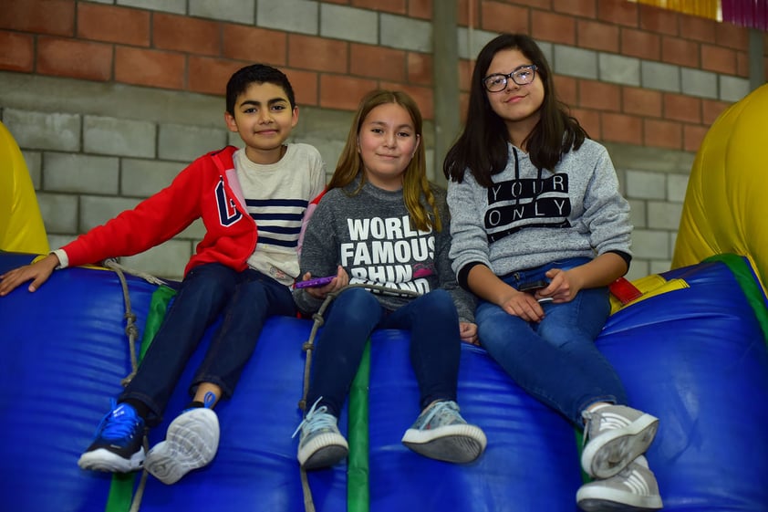 24012019 Christopher, Luisa y Daniela.