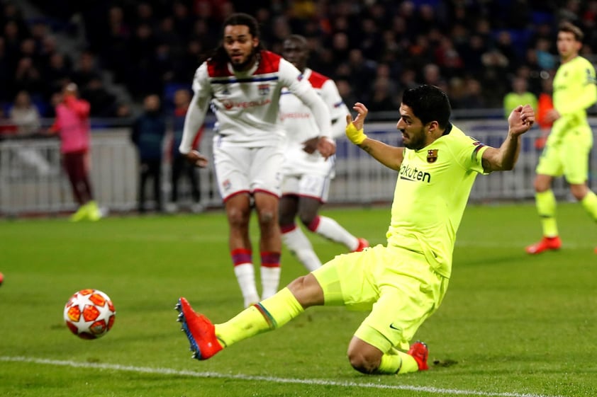 Todo se decidirá en el Camp Nou, en un partido en el que a los azulgranas les faltó precisión y puntería. Mereció más el conjunto catalán, pero el Lyon, un equipo alegre, también tuvo sus opciones, especialmente en el primer tiempo.