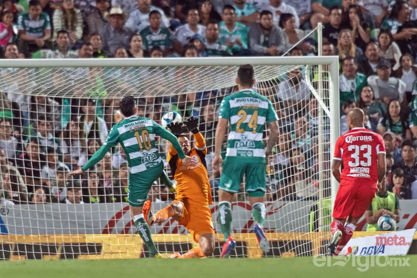 Guerreros golean a los Diablos Rojos