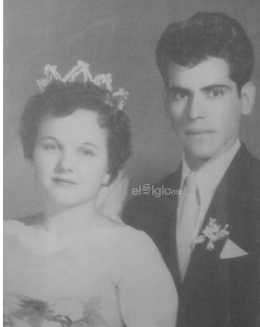 Rosa Valdés de Rosales y Juan Rosales Carrillo el 24 de mayo
de 1958