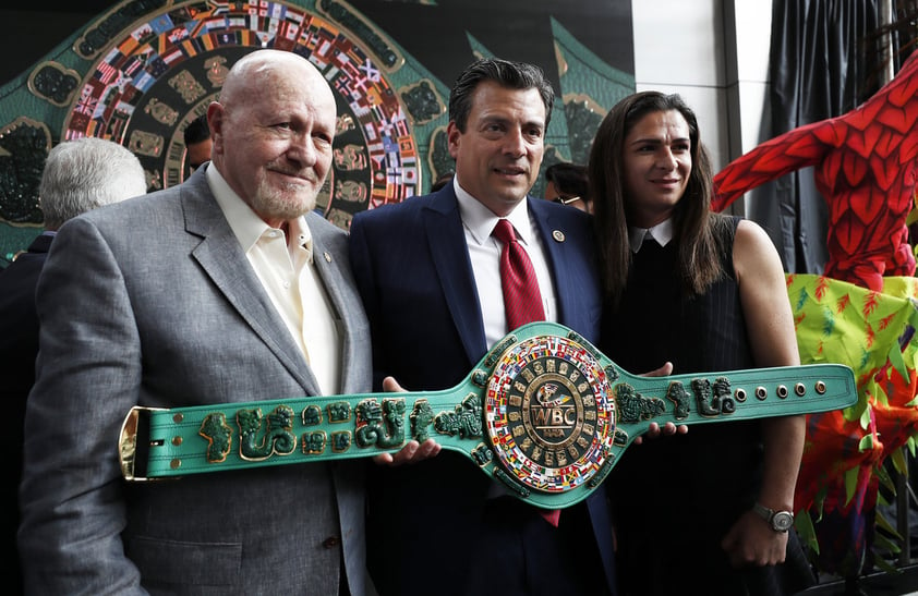 'Es un sueño que ahora se hace realidad. Este cinturón se une al huichol que estuvo en disputa en la pelea entre Gennady Golovkin y Saúl Álvarez', dijo Sulaiman.