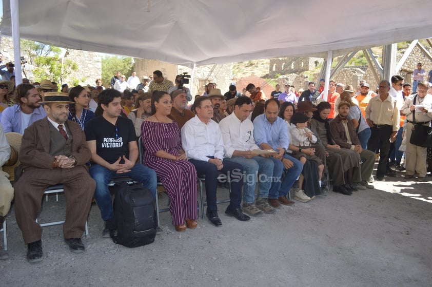 Algunas escenas de la película se rodarán en Jalisco y también en Nevada, Estados Unidos, donde se originó la primera línea de ferrocarril transcontinental y donde actualmente se cuenta con un ferrocarril antiguo que sigue en operación.