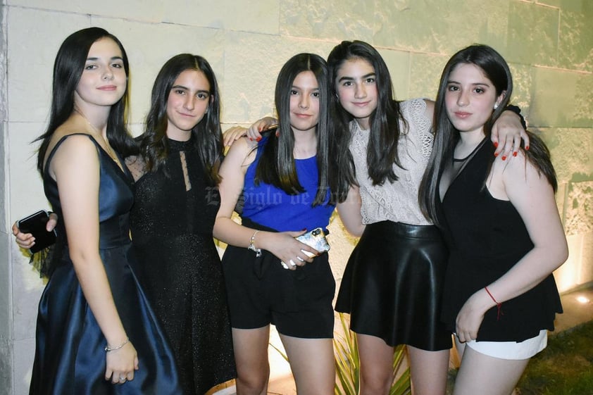 Arantza, Julia, Fernanda, Valentina y María