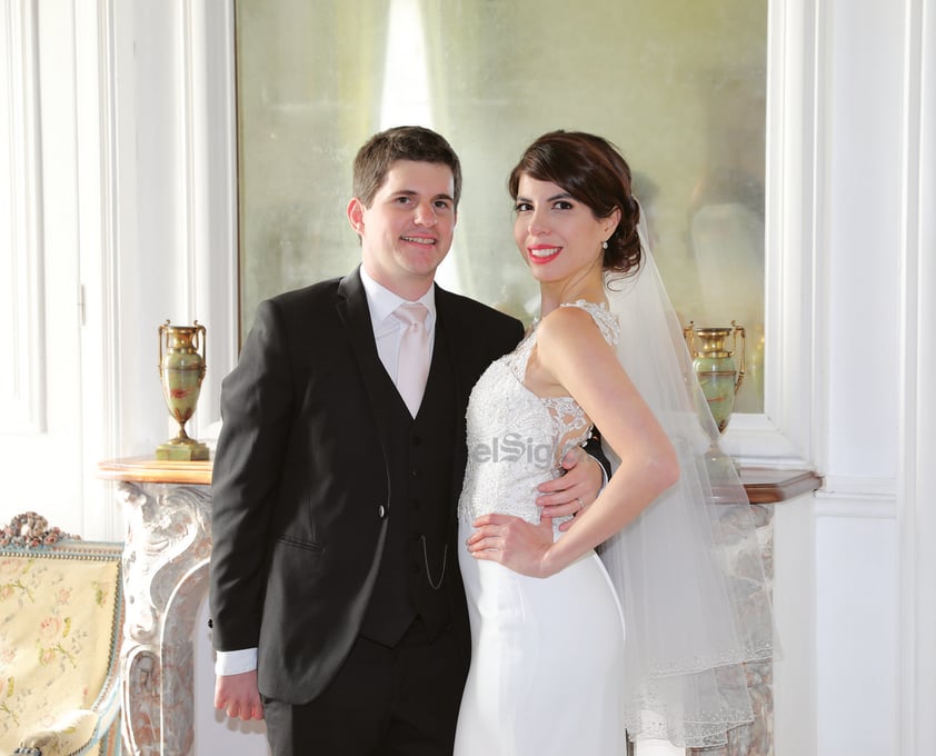 Ing. Olivier Levenez y Lic. Marijose Sánchez Ortiz celebraron su boda religiosa en Rouen, Francia.