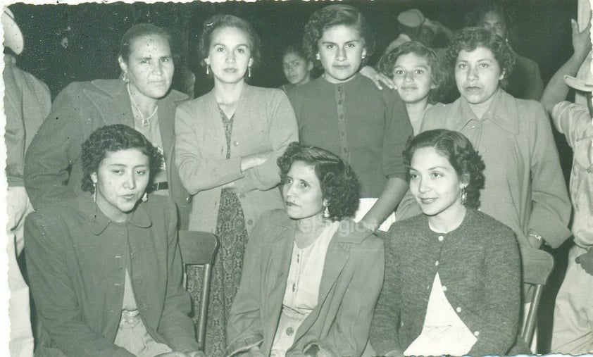 Mary Gutiérrez Alanís, Ma. Engracia Agüero, Carmen Morales de Prieto y Maestra Nico, entre otras.