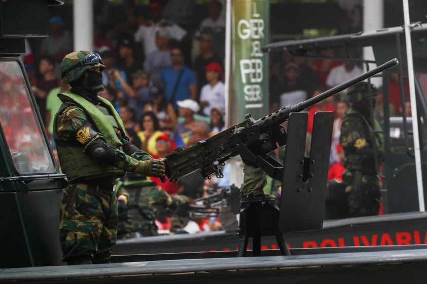 El desfile se realizó en Caracas.