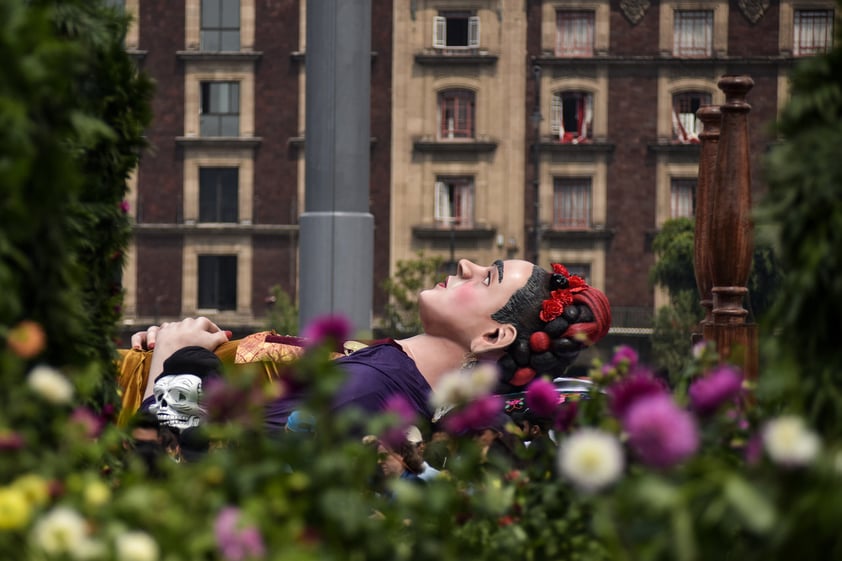 Conmemoran 112 años del natalicio de Frida Kahlo